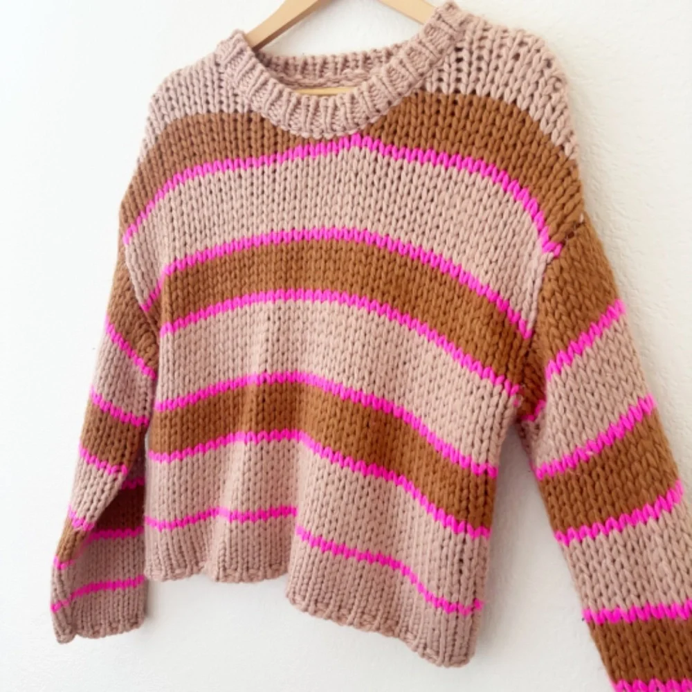 By Together hot pink brown striped chunky knit crewneck sweater Size Small‎